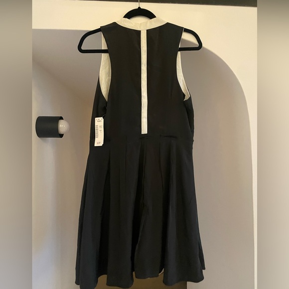 W118 By Walter Baker dress size Large - Picture 2 of 3